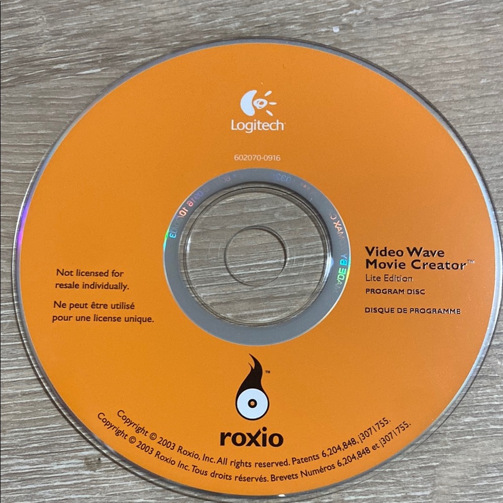 Logitech Roxio Video Wave Movie Creator Lite Edition (PC, 2003) Disc Only